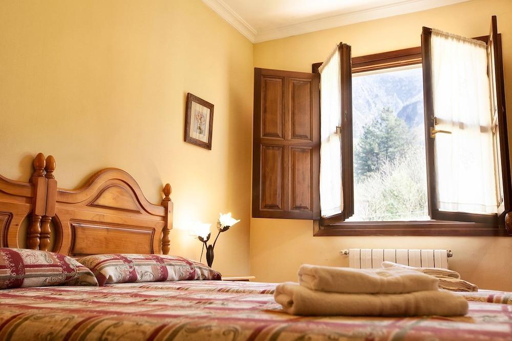 Apartamentos Camin De Pelayo Las Rozas Εξωτερικό φωτογραφία